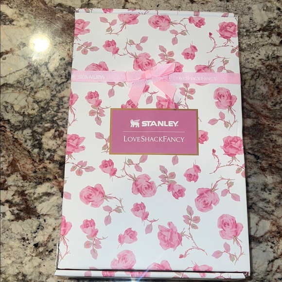 Stanley Pink Rose Tumbler with Handle - Picture 2 of 2